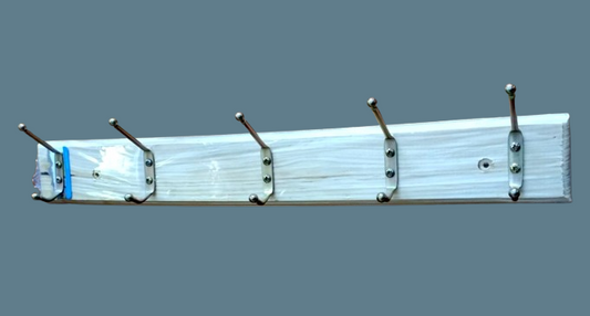 WOODEN 5 HOOKS HANGER